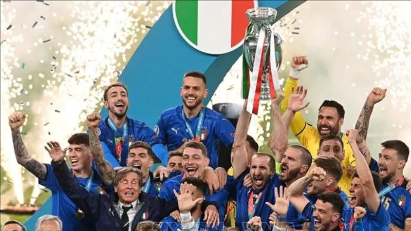 Tổng quan về bóng đá Ý